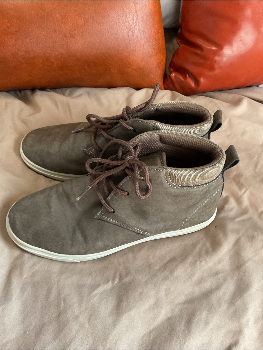 Perry Ellis PORTFOLIO Kids Brown Suede Lace-Up Ankle Boots Santa Cruze size 3